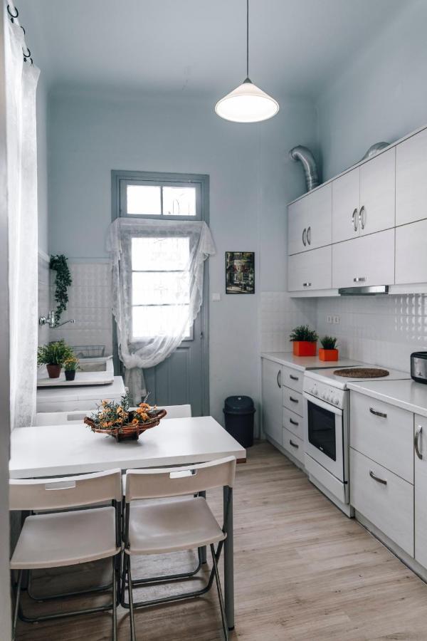 Monastiraki-Psiri, Old Town, 3-Bdr Apt, Sleep 6-10P, Spacious Court Yard Αθήνα Εξωτερικό φωτογραφία