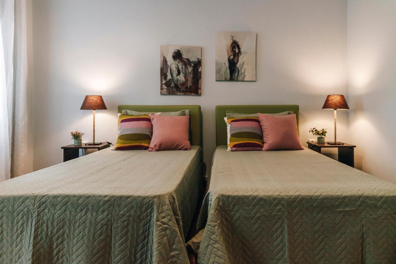 Monastiraki-Psiri, Old Town, 3-Bdr Apt, Sleep 6-10P, Spacious Court Yard Αθήνα Εξωτερικό φωτογραφία
