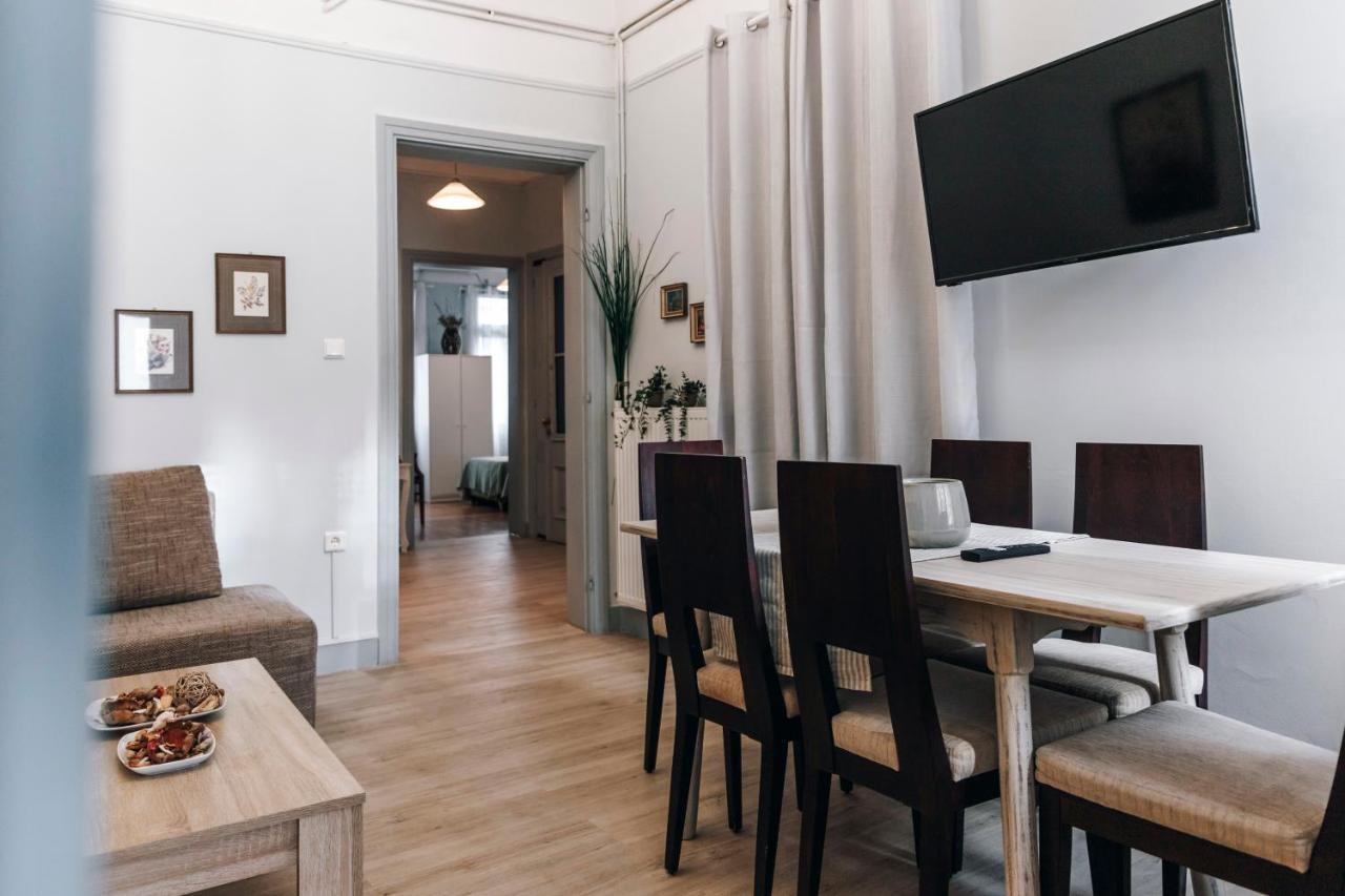 Monastiraki-Psiri, Old Town, 3-Bdr Apt, Sleep 6-10P, Spacious Court Yard Αθήνα Εξωτερικό φωτογραφία